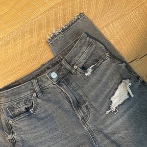 Worn well, AE jeans! Gray!